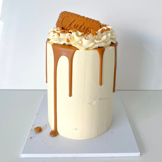 Caramel Cookie Butter Cake